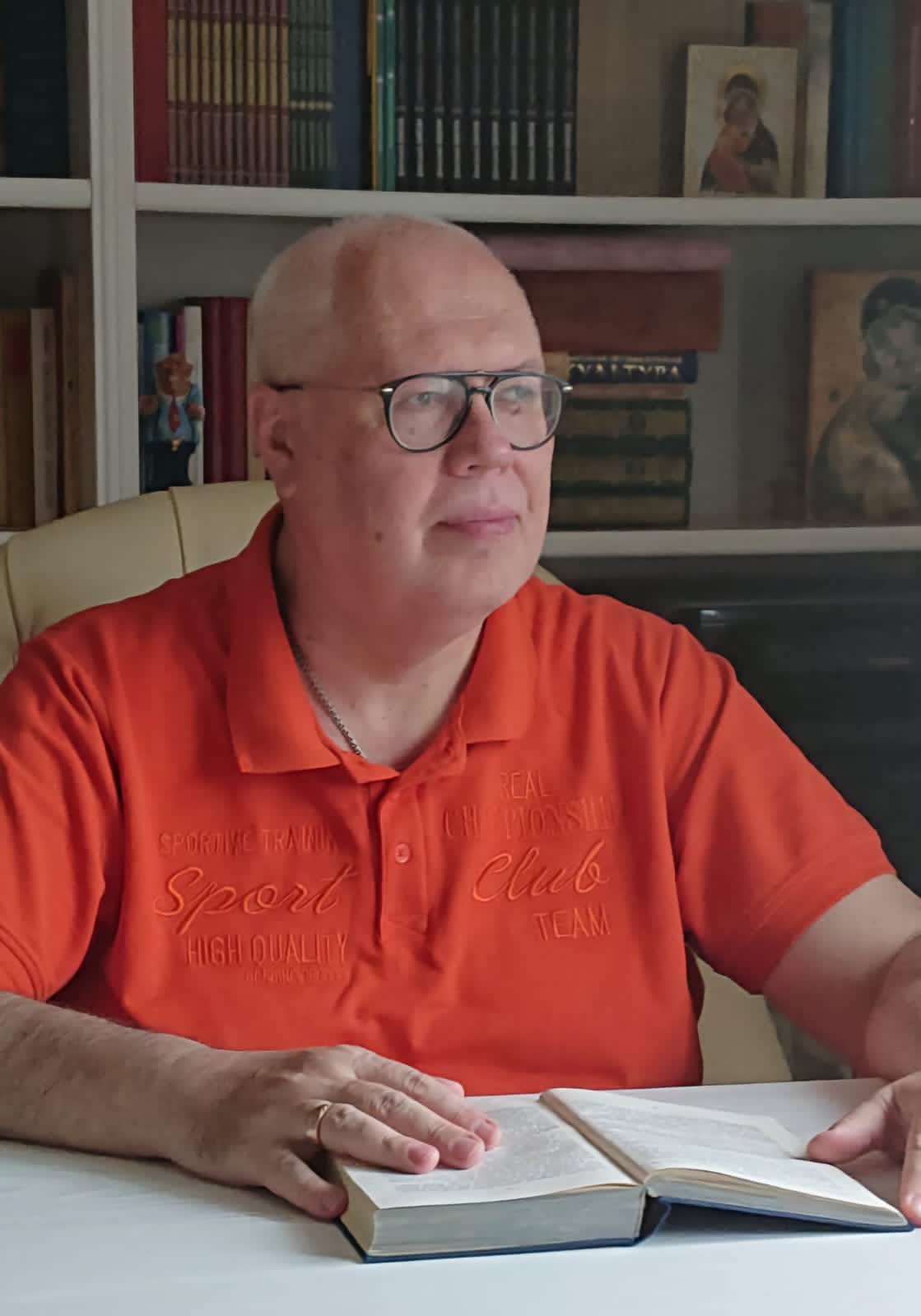 Дмитрий Кантов